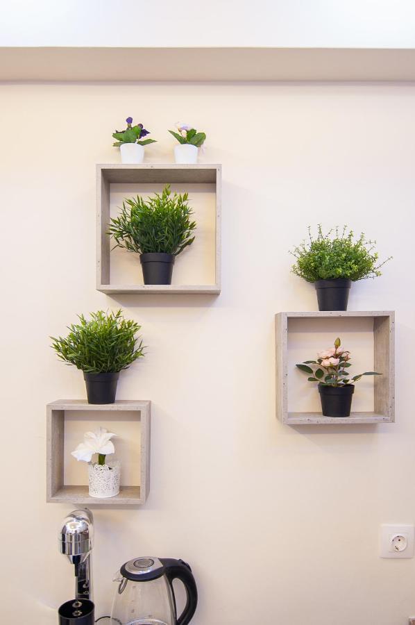Modern Studio For 4 In Glyfada Apartment Athens Luaran gambar